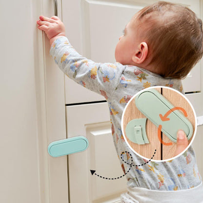 bloque porte vert clair bébé essaie ouvrir placard verrou rotatif zoom
