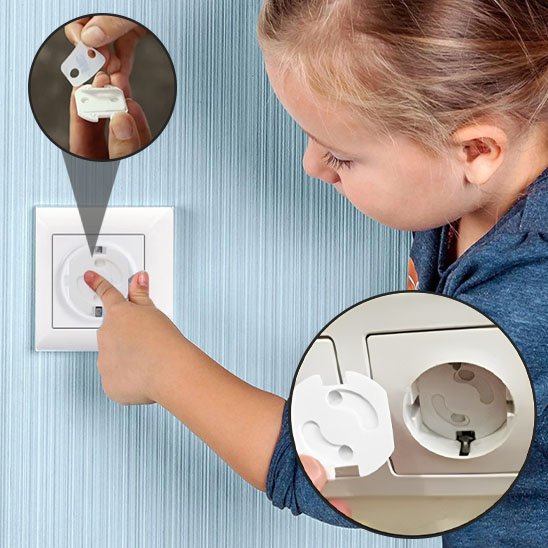 cache prise verrou rotatif blanc enfant retire clé prise mur bleu collage