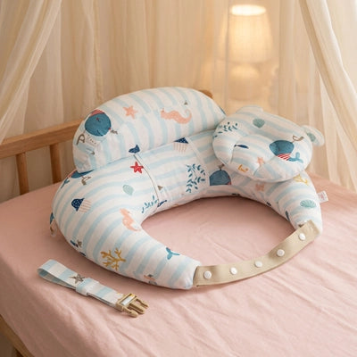 coussin allaitement motifs baleines sirènes vue seul lit rose sangle