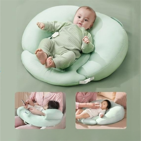coussin d'allaitement forme O vert bébé allongé collage vue dessus