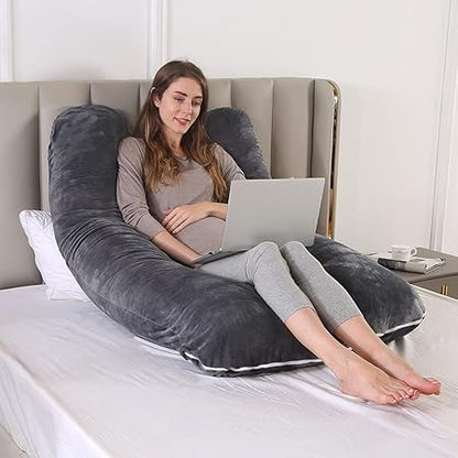 coussin de grossesse noir femme enceinte assise ordinateur confort