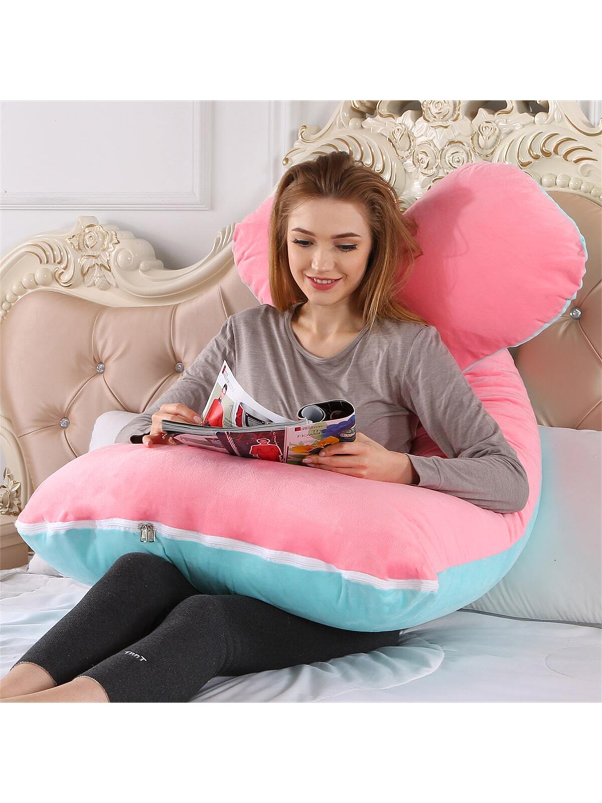 coussin de grossesse pour dormir rose bleu femme enceinte lecture confort